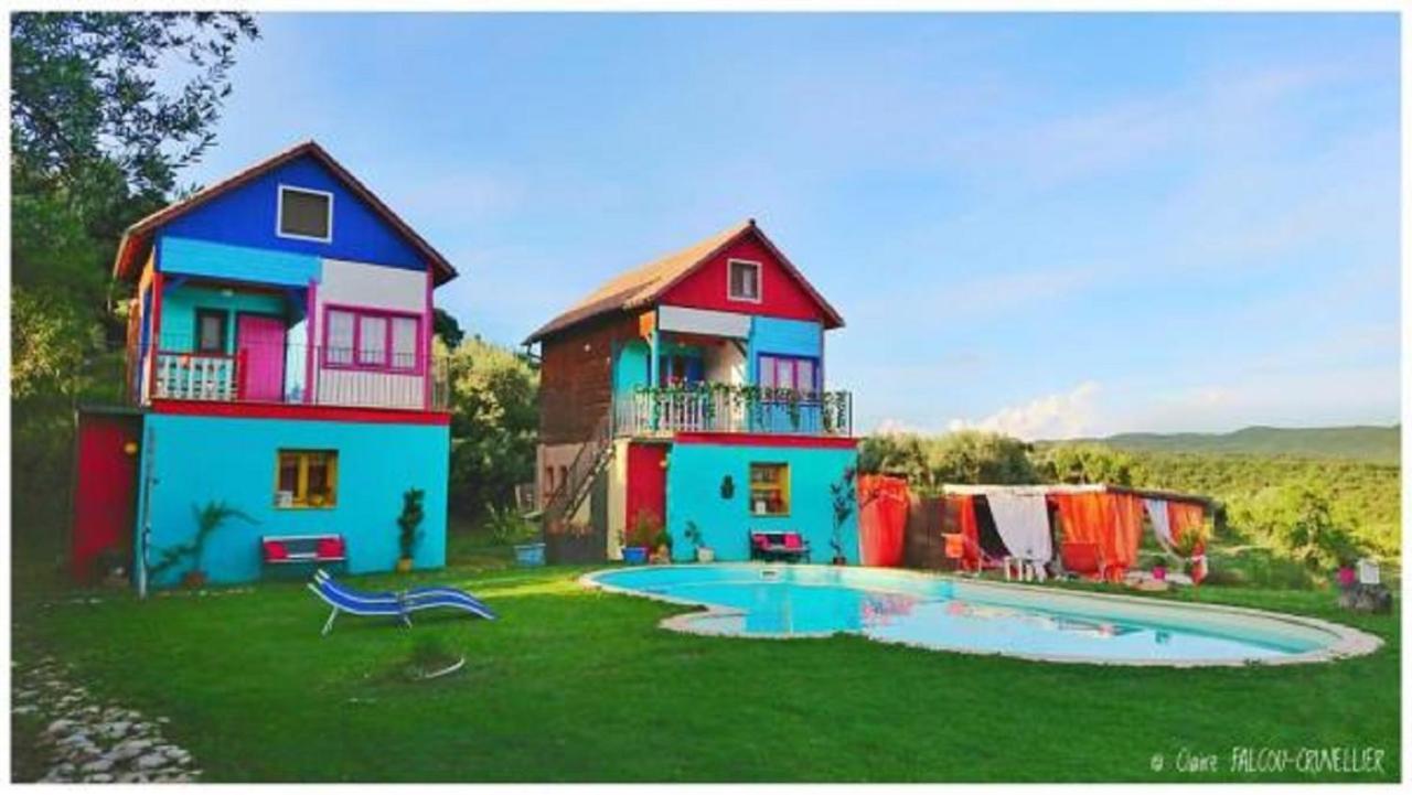 Apartamentos La Jayma Del Arte Asque Luaran gambar