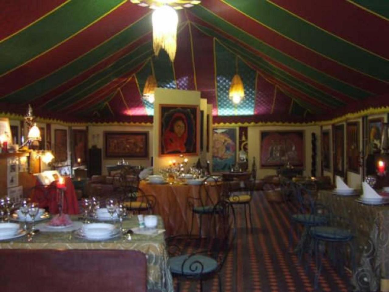 Apartamentos La Jayma Del Arte Asque Luaran gambar